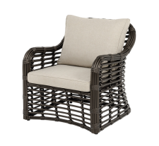 Кресло плетеное для уличных кафе и ресторанов